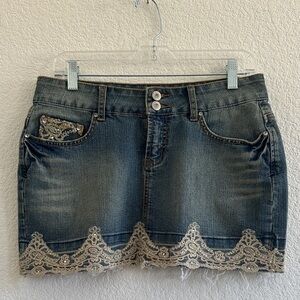Y2K Vanilla Star vintage denim mini skirt with lace